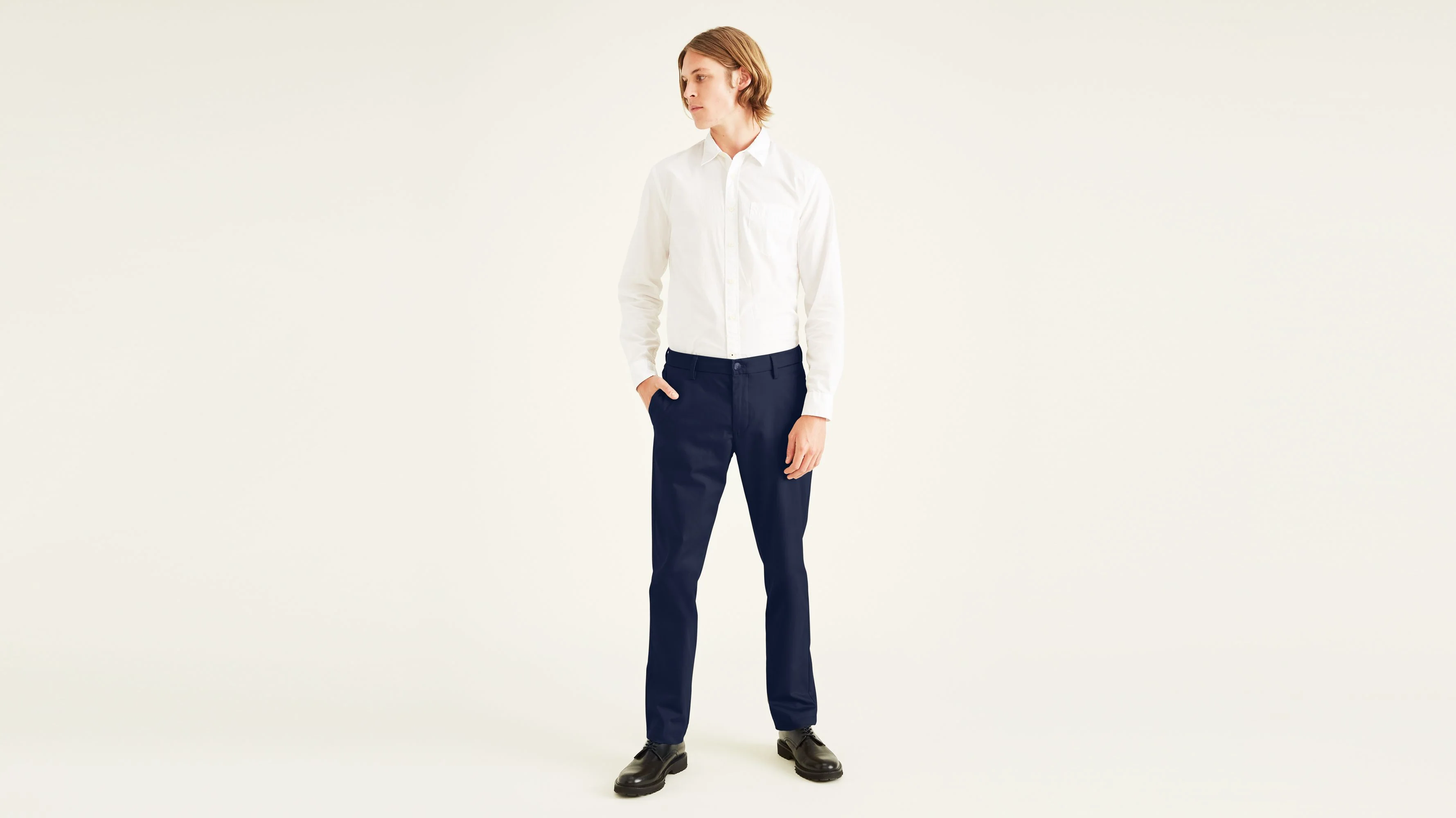 Signature Iron Free Khakis, Slim Fit with Stain Defender®