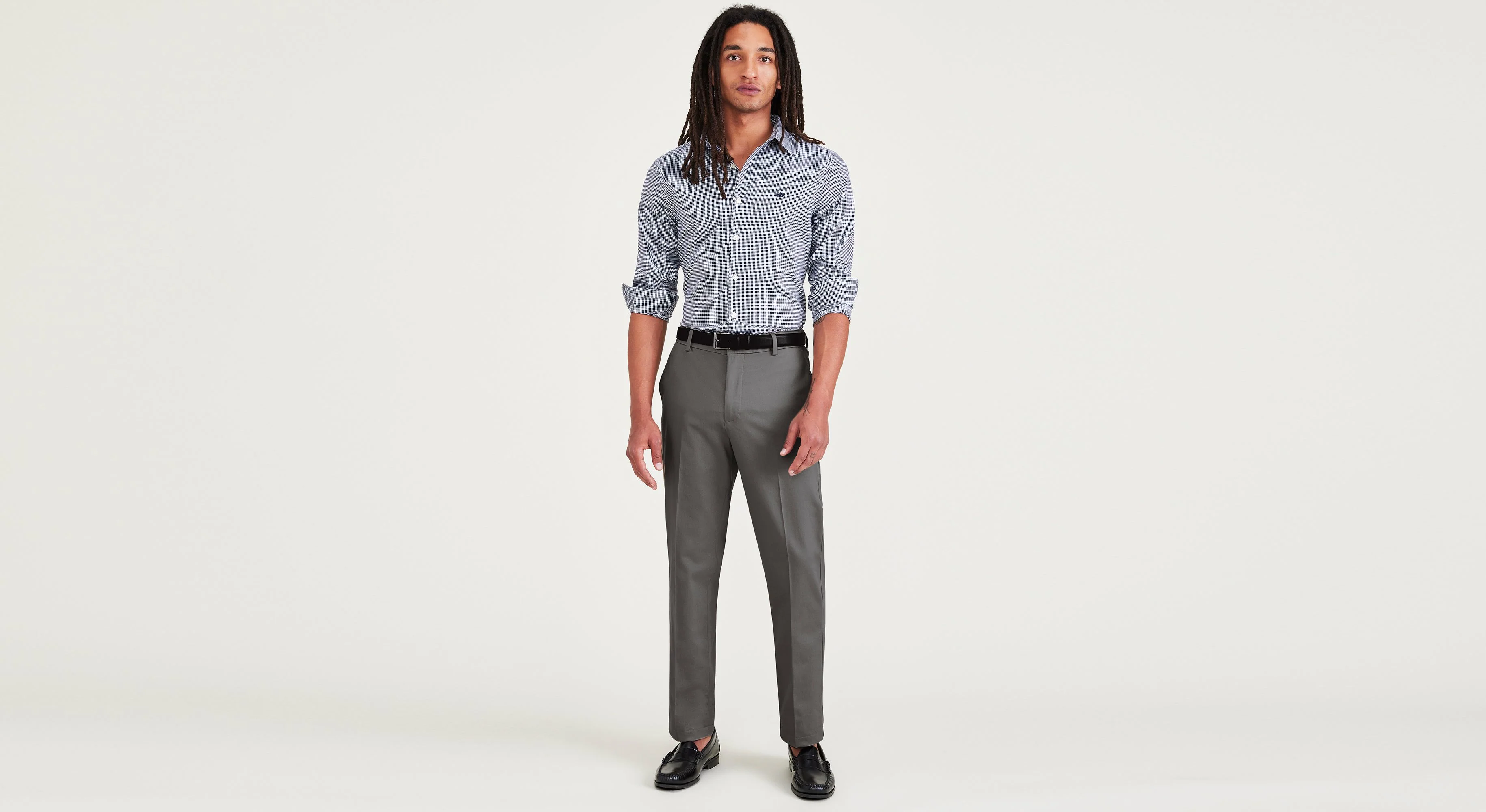 Signature Iron Free Khakis, Slim Fit with Stain Defender®