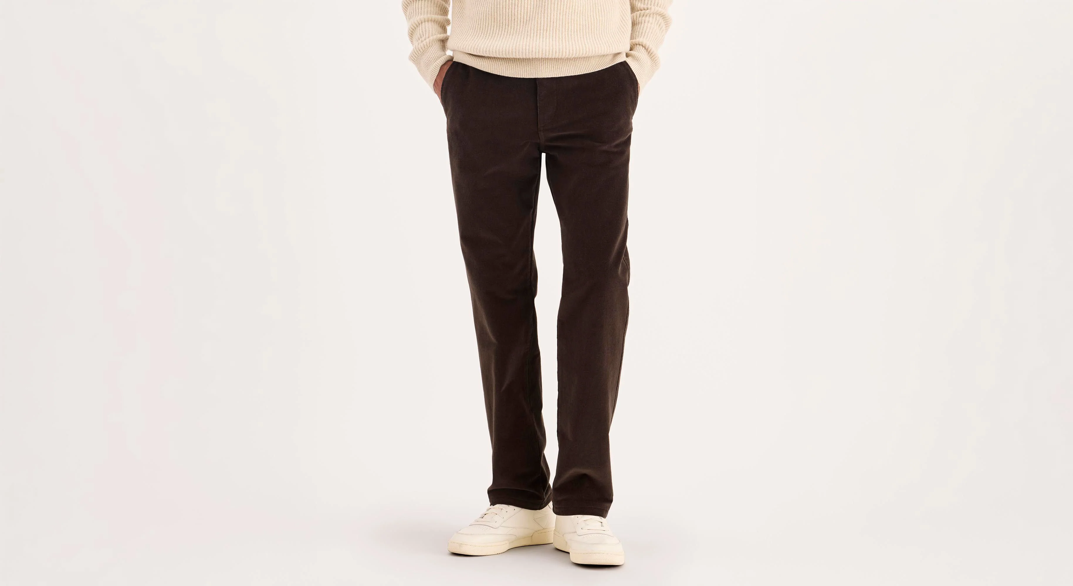 Ultimate Chinos, Slim Fit - Image 2